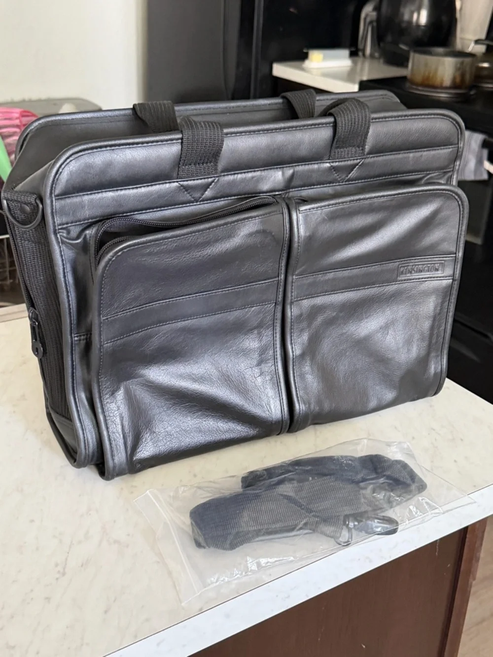 NEW Kensington Laptop Briefcase Black Faux Leather Business Bag w/Shoulder Strap